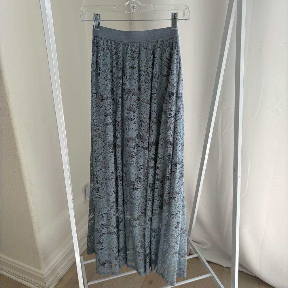 Elegant Lace Maxi Skirt - blueish Gray